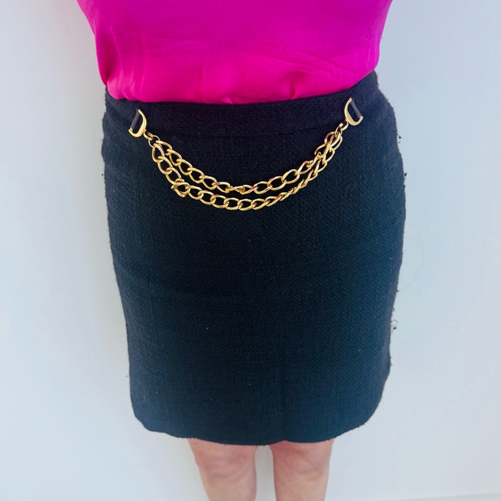VINTAGE MILLY of NEW YORK BLACK SKIRT A-Line  with GOLD CHAIN ACCENT